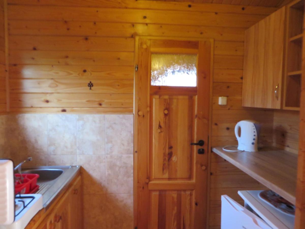 Zielony Zakatek Domki I Pokoje 661-038-537 Polańczyk エクステリア 写真